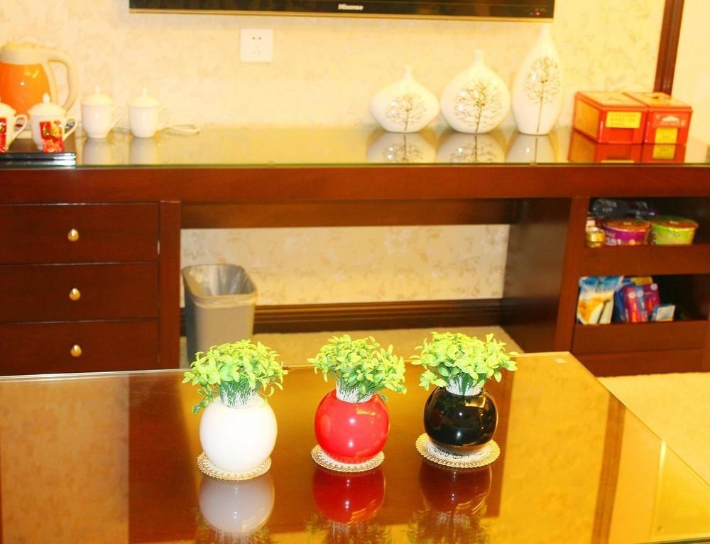 Chengdu Ronghome Hotel Eksteriør bilde