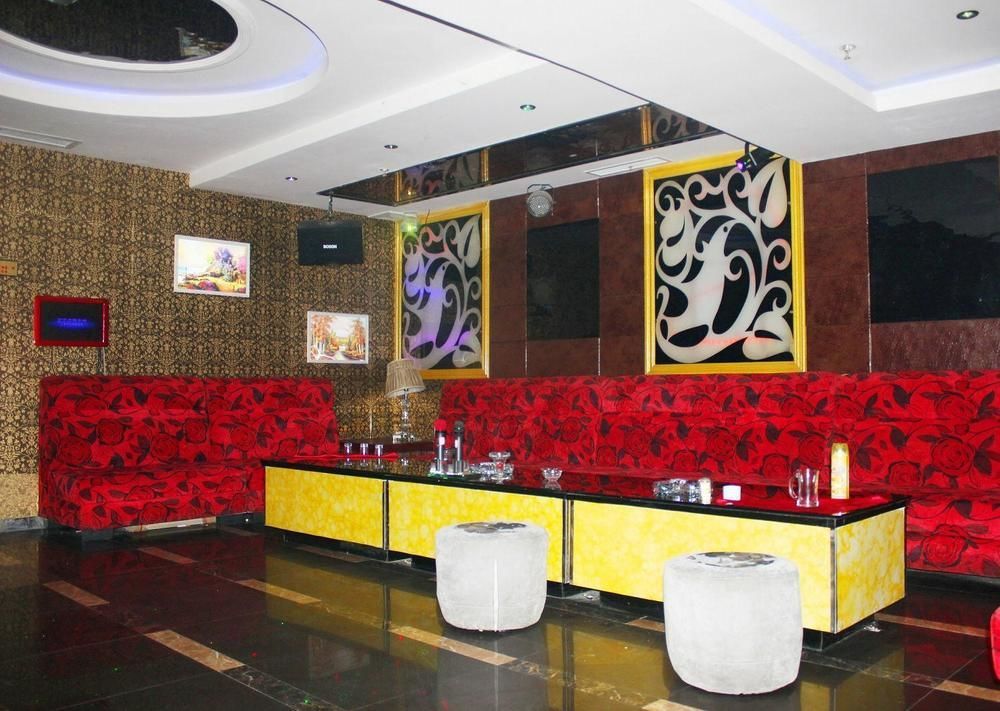 Chengdu Ronghome Hotel Eksteriør bilde