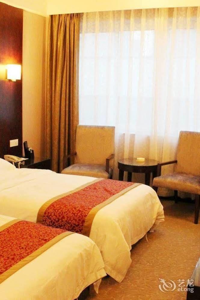 Chengdu Ronghome Hotel Eksteriør bilde